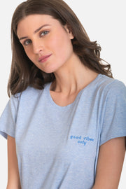 HURLEY t-shirt with "Good vibes only" embroidery